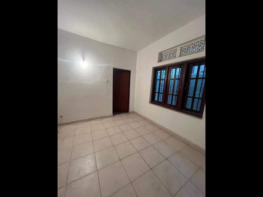 2 Stories House for Sale in Colombo 03