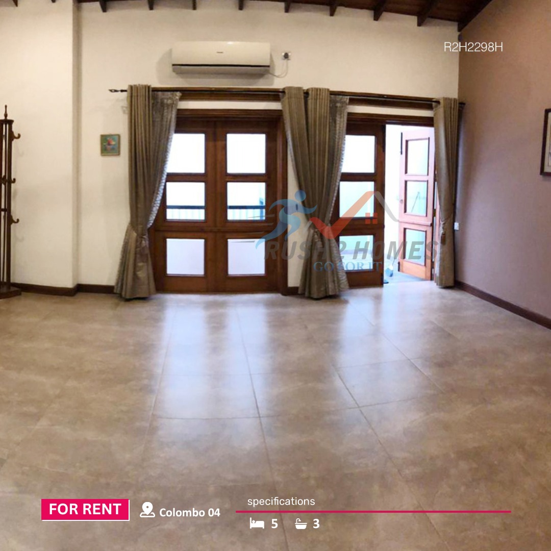 Spacious House in Colombo 04 For Rent in Prime location