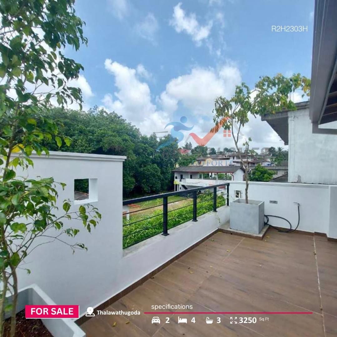 Luxury Modern House For Sale In Thalawathugoda