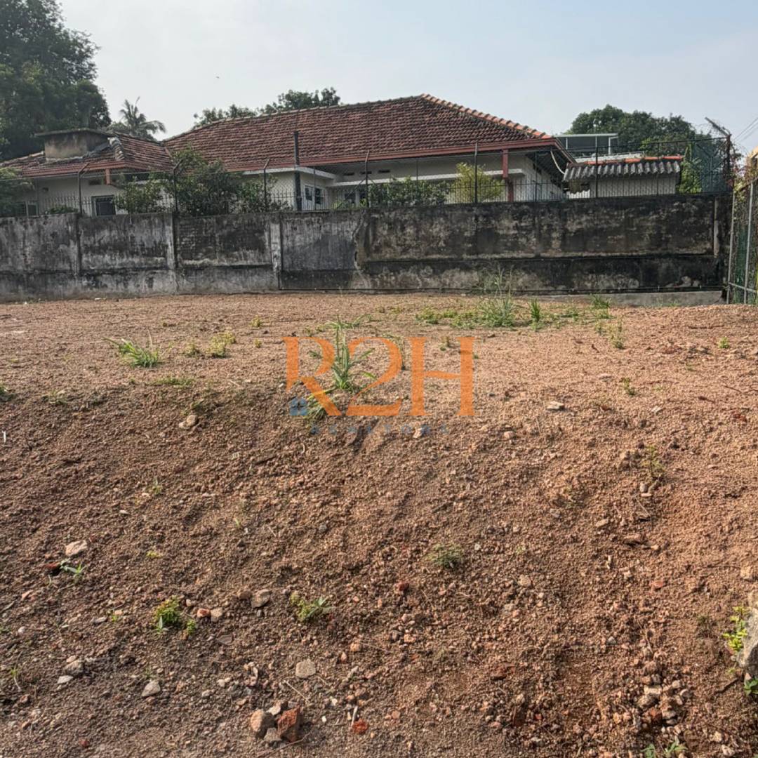 Prime Residential Land for Sale in Kirulapone